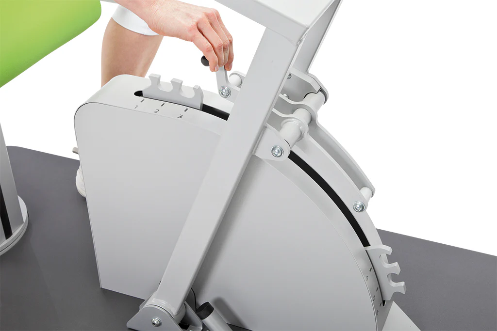 SVG Rudern u. Brusttrainer, Reha-Line 2.0, MPG, MTT, 2 in 1 Kombimaschine - Row und Bankdrücken, gebraucht - überholter Zustand - Image 14