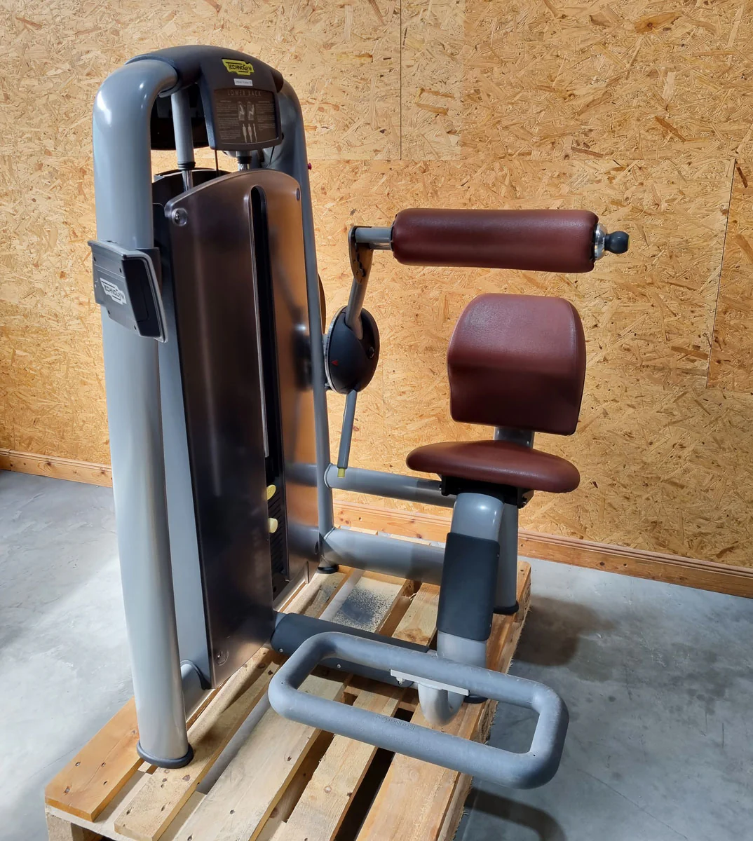 TechnoGym 10 Kraftgeräte im Set, Isocontrol Displays, Selection Line, Neue Version mit Plastikverkleidungen, gebraucht - überholter Zustand - Image 15