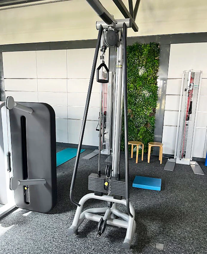 TechnoGym 13 Kraftgeräte im Set, Element Line Serie, gebraucht - überholter Zustand - Image 13