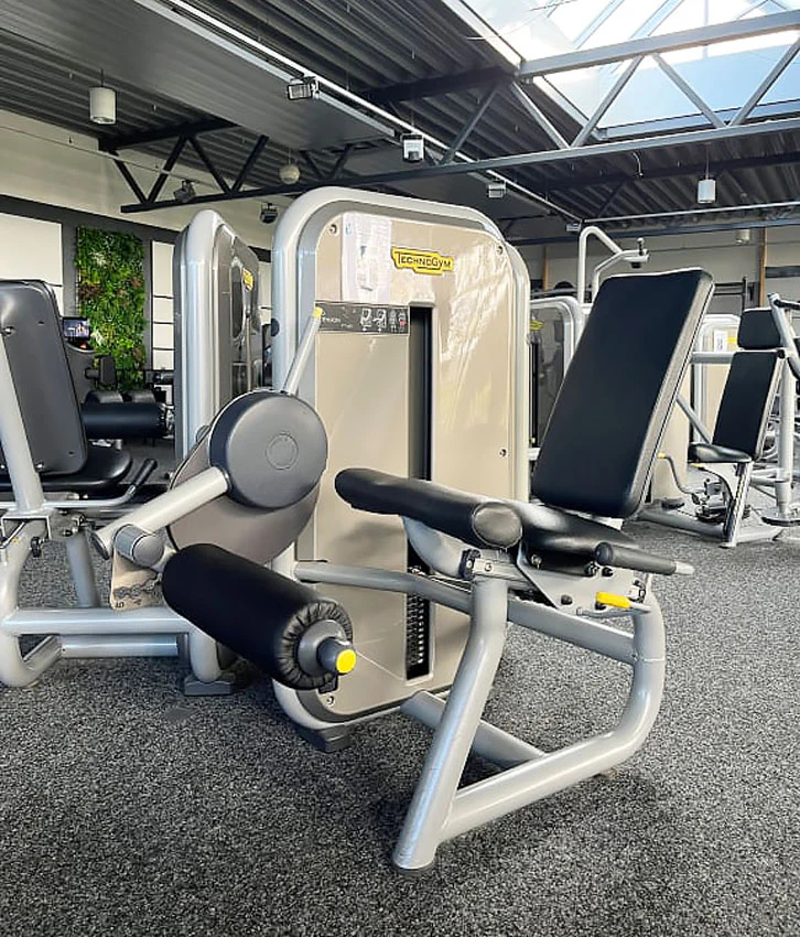 TechnoGym 13 Kraftgeräte im Set, Element Line Serie, gebraucht - überholter Zustand - Image 25