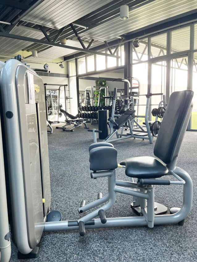 TechnoGym 13 Kraftgeräte im Set, Element Line Serie, gebraucht - überholter Zustand - Image 29