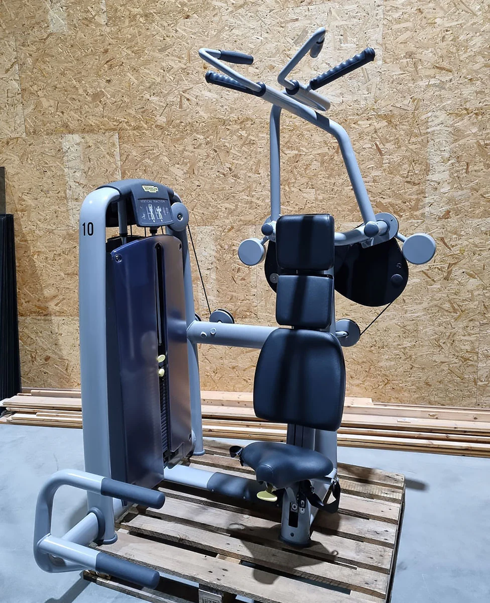TechnoGym 15 Kraftgeräte im Set, Selection Line, Neue Version mit Plastikverkleidungen, gebraucht - überholter Zustand - Image 2