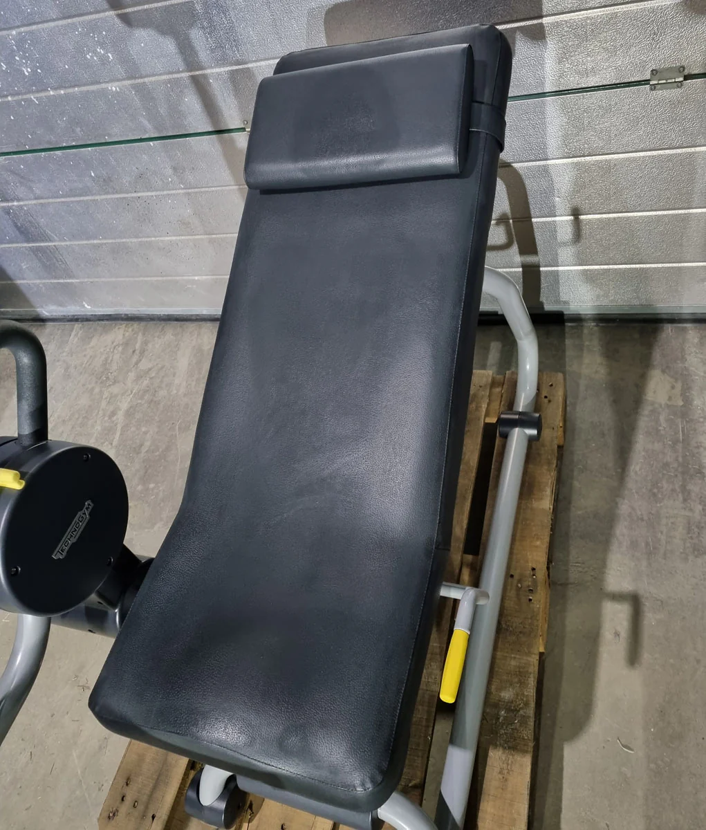 Technogym 2er Set Flexability Posterior und Flexability Anterior - Dehngeräte für Beine und Waden, gegen Rückenschmerzen, Dehnungsapparat, Rahmenfarbe Silber, gebraucht - guter Zustand - Image 2