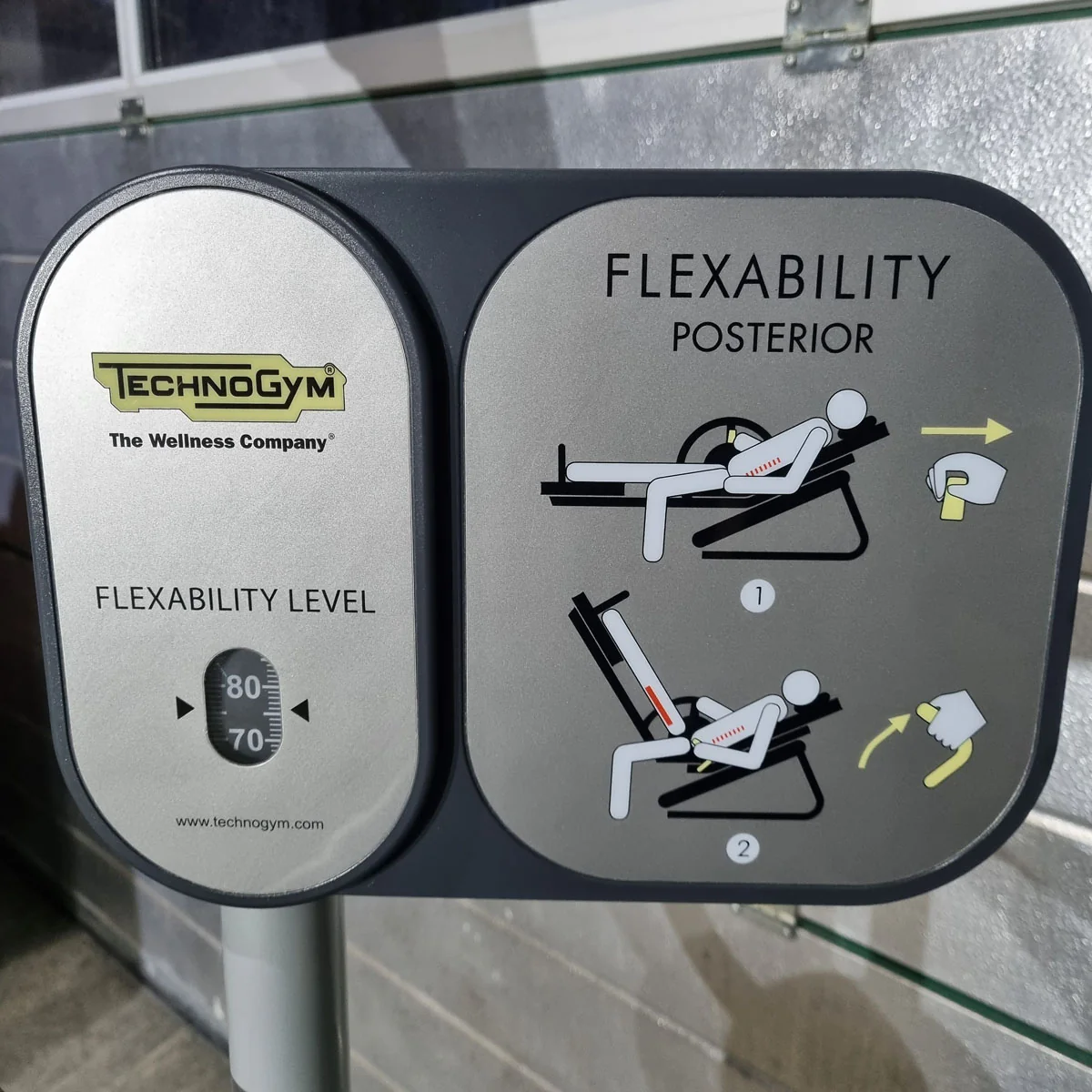 Technogym 2er Set Flexability Posterior und Flexability Anterior - Dehngeräte für Beine und Waden, gegen Rückenschmerzen, Dehnungsapparat, Rahmenfarbe Silber, gebraucht - guter Zustand - Image 6