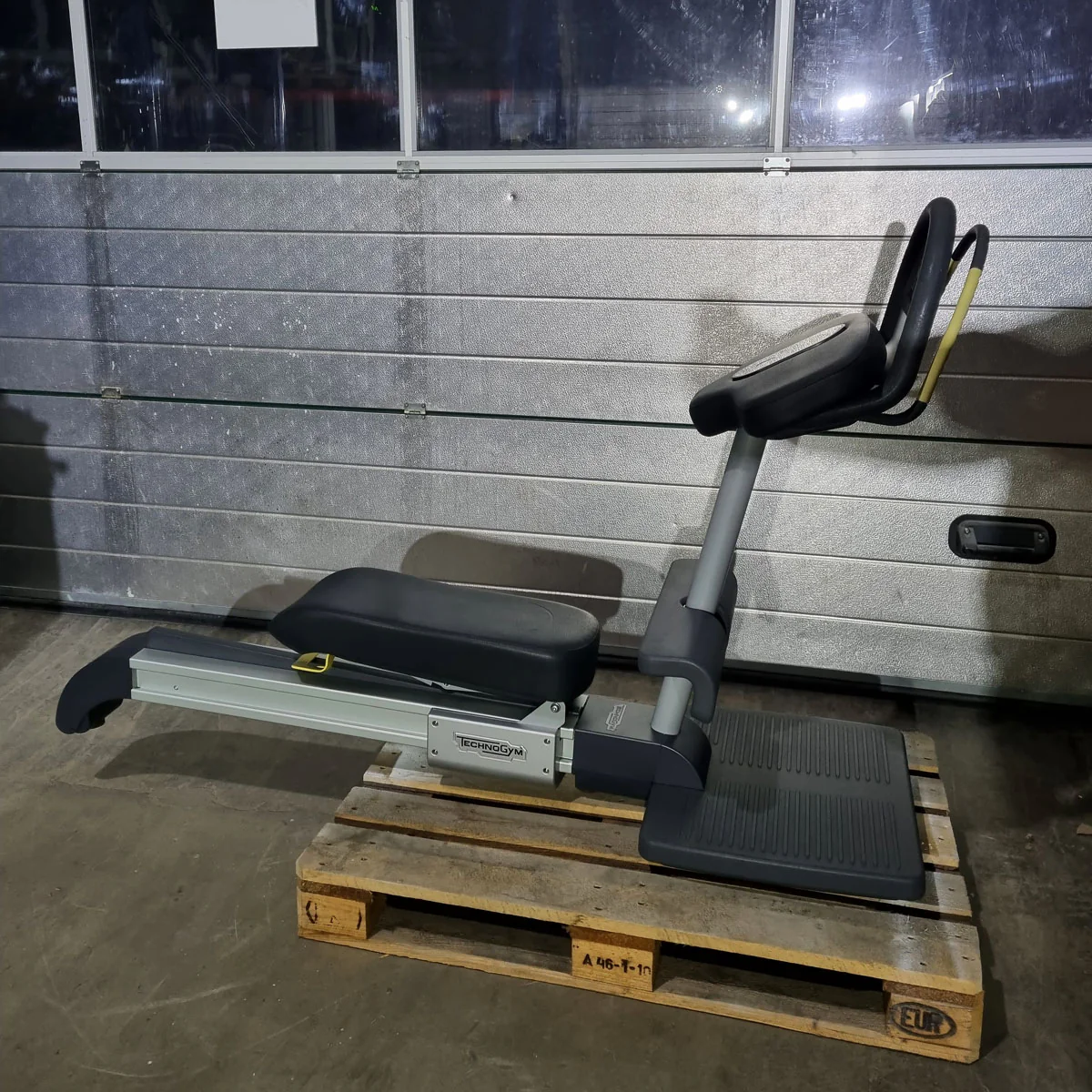 Technogym 2er Set Flexability Posterior und Flexability Anterior - Dehngeräte für Beine und Waden, gegen Rückenschmerzen, Dehnungsapparat, Rahmenfarbe Silber, gebraucht - guter Zustand - Image 8
