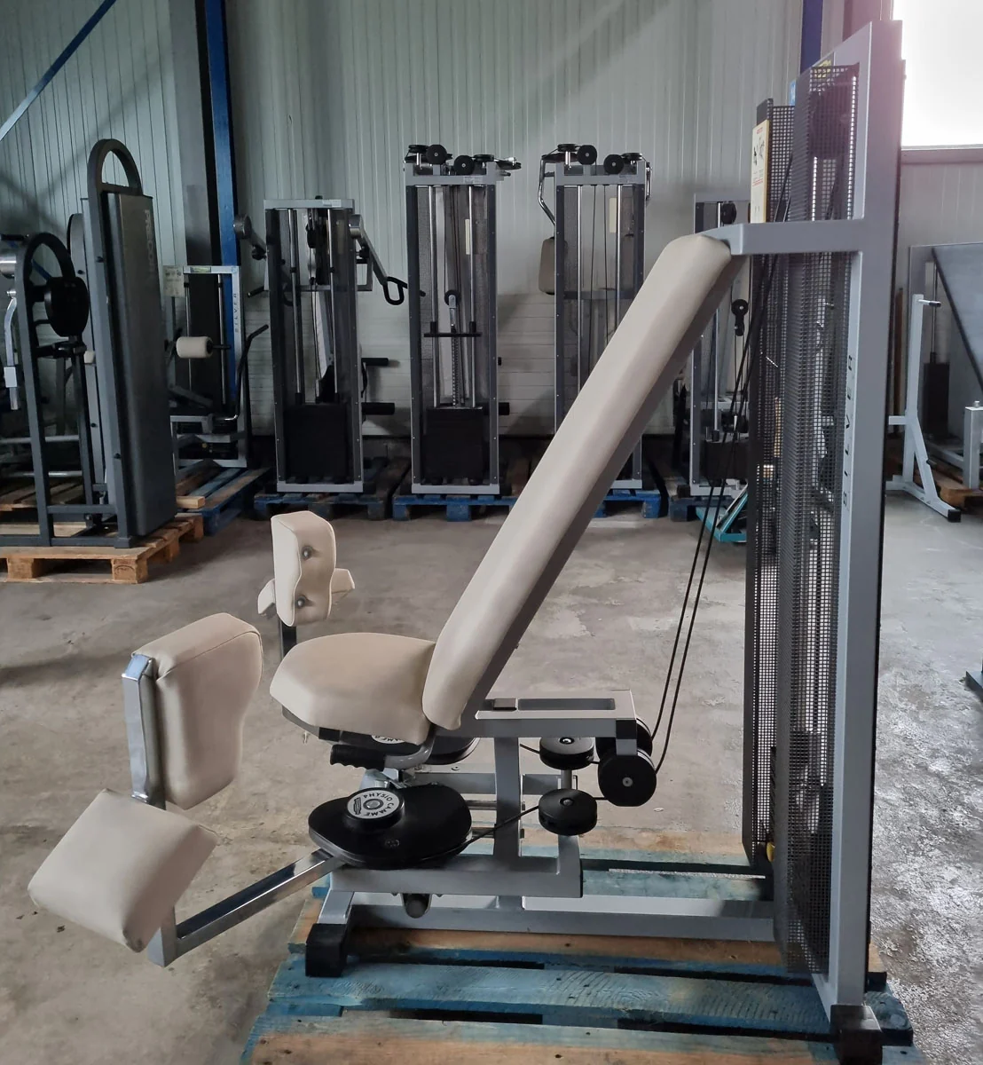 Technogym Abduktor und Adduktor im Set, Silverline - 2 Geräte für einen Sonderpreis, gebraucht - geprüfter Zustand - Image 10