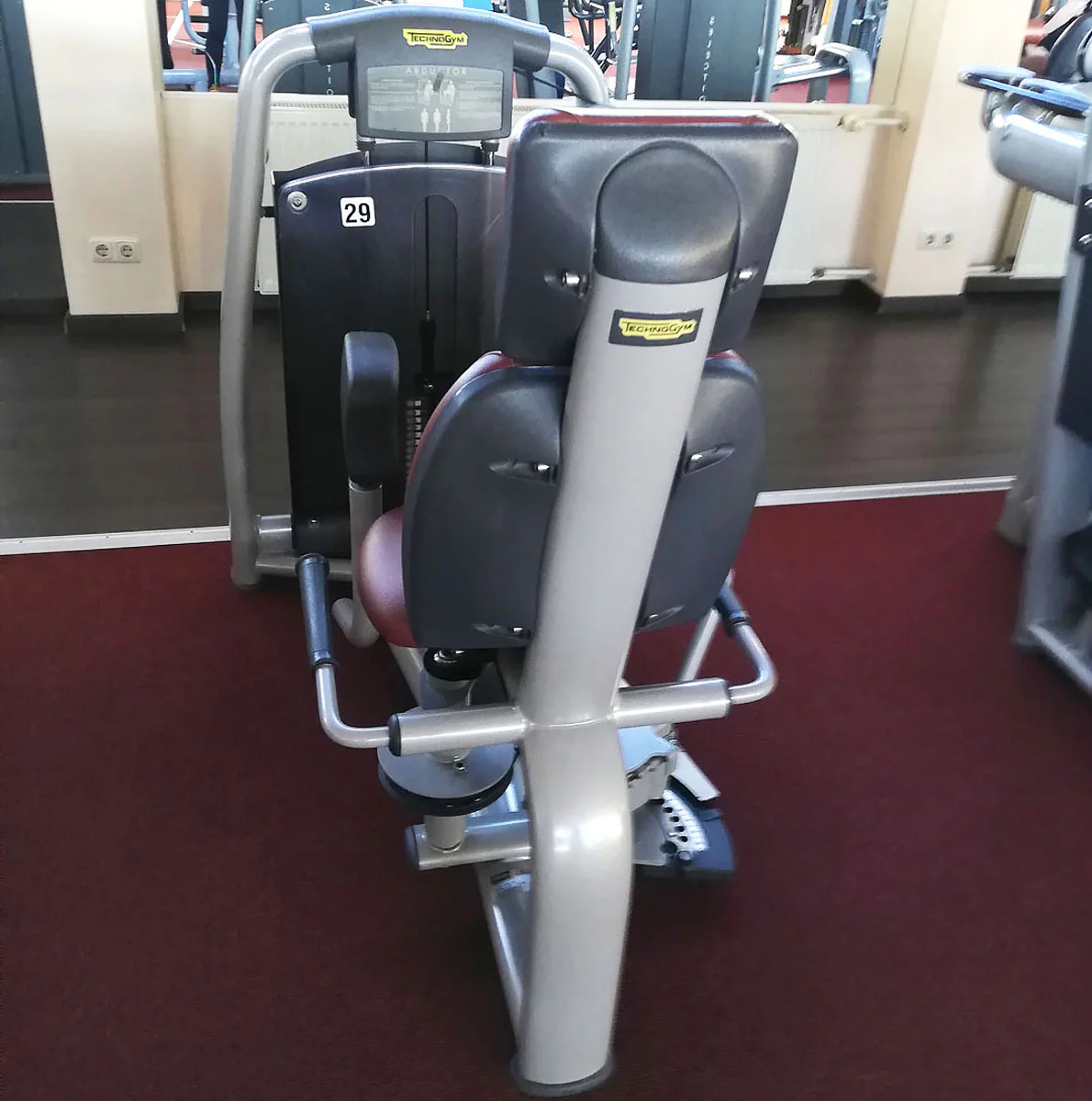 TechnoGym Abduktorenmaschine, Hip Abductor, Selection Line - Neues Modell mit Plastikverkleidung, Polster Braun, gebraucht - überholter Zustand - Image 2