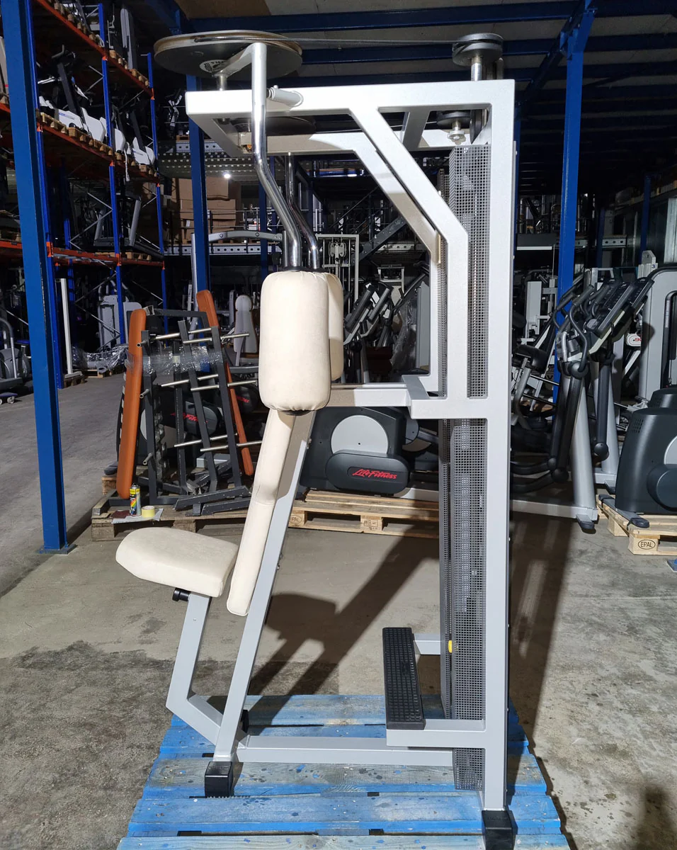 Technogym Butterfly Reverse, Rowing Torso, Silverline, Rahmenfarbe Silber, Polsterfarbe Beige, gebraucht - Image 3