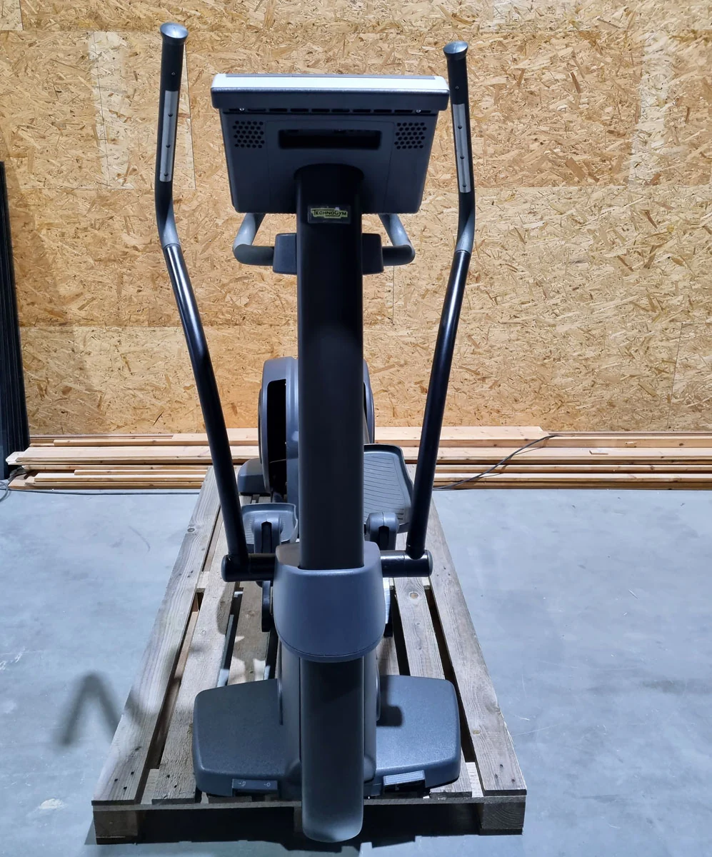 TechnoGym Crosstrainer Excite Line Syncro 700, VisioWeb Touch Display, gebraucht - überholter Zustand - Image 4
