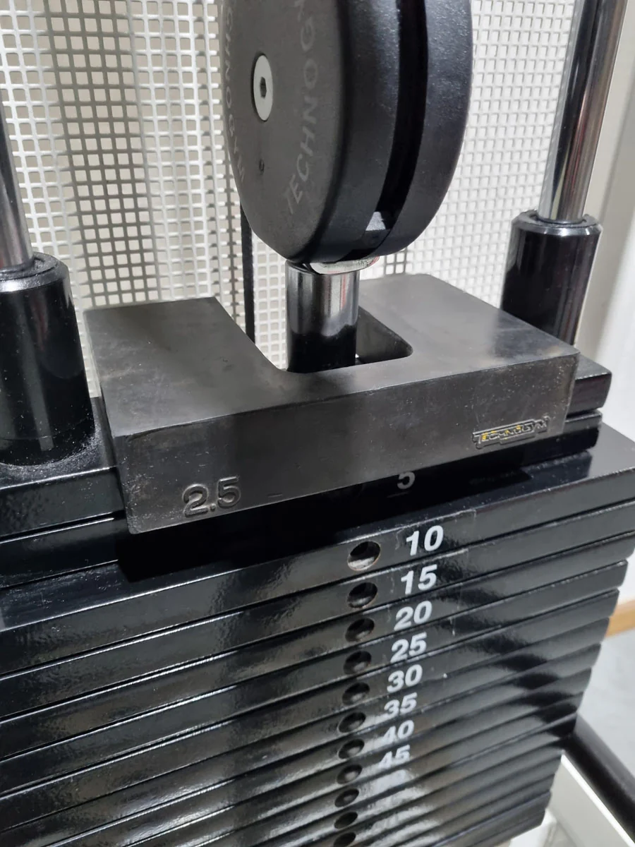 Technogym Ercoline Rehab, Kabelzug höhenverstellbar, Seilzug, Zugapparat 80kg, Rahmenfarbe Weiß, gebraucht - überholter Zustand - Image 10