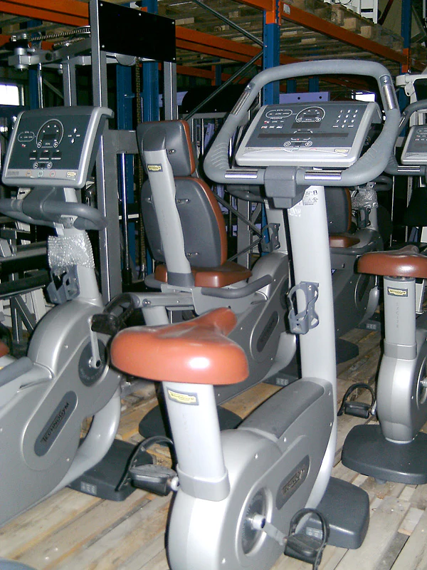 TechnoGym Excite Line 500 / 700 Cardiogerätepark, 4 Fitnessgeräte, gebraucht - Image 7