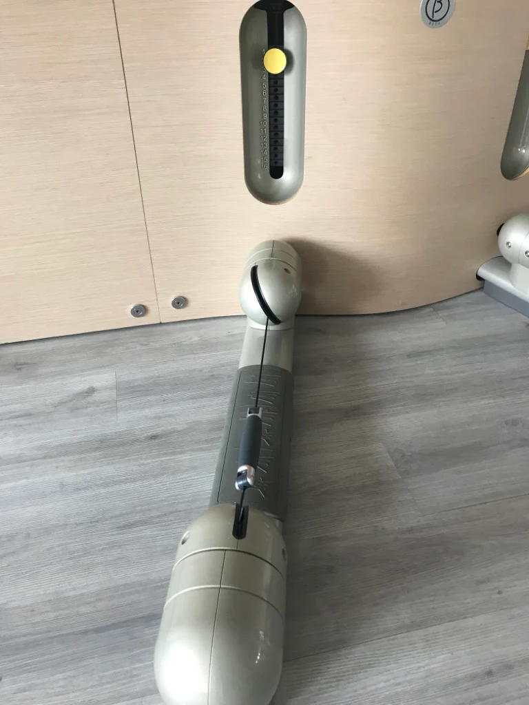 TechnoGym Kinesis Class Wand, Set mit 4 Modulen und TV, gebraucht, guter Zustand - Image 14