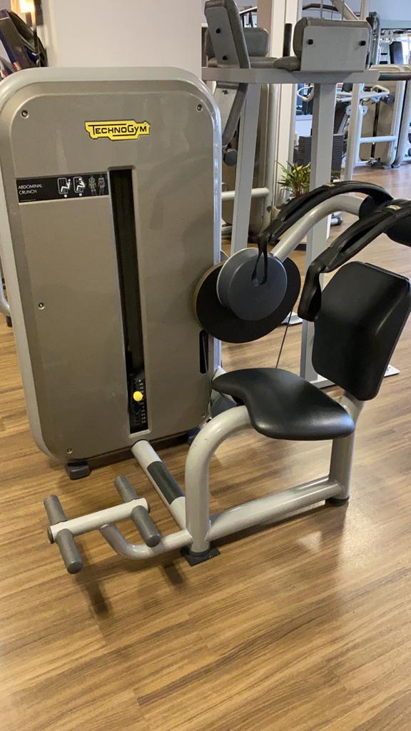 TechnoGym Kraftgerätepark 16 Fitnessgeräte im Set, gebraucht - überholter Zustand - Image 5