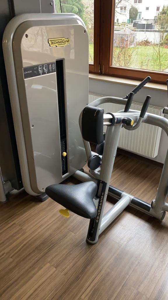 TechnoGym Kraftgerätepark 16 Fitnessgeräte im Set, gebraucht - überholter Zustand - Image 6