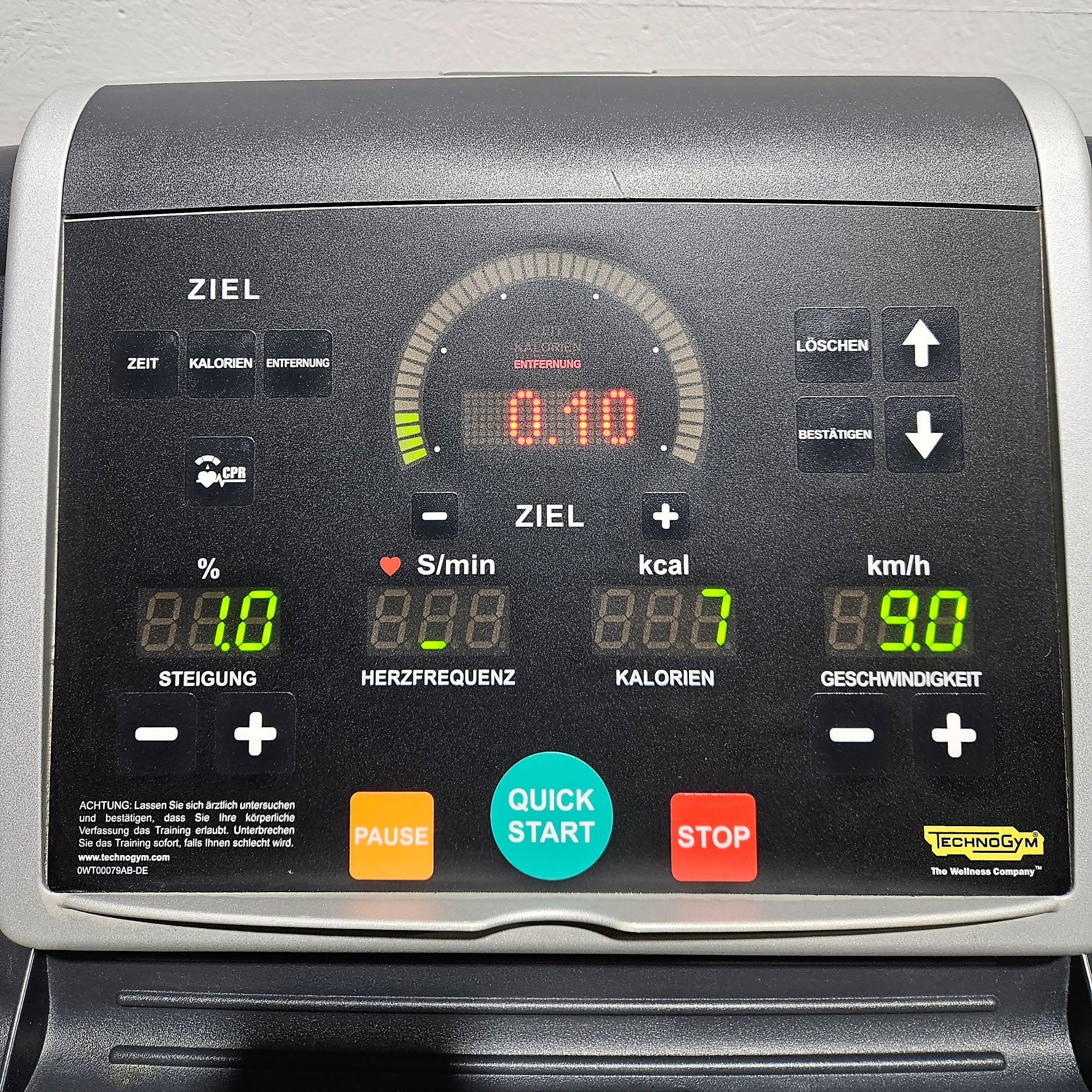TechnoGym Laufband Excite Line Jog Now 500, LED Display, gebraucht - überholter Zustand - Image 6