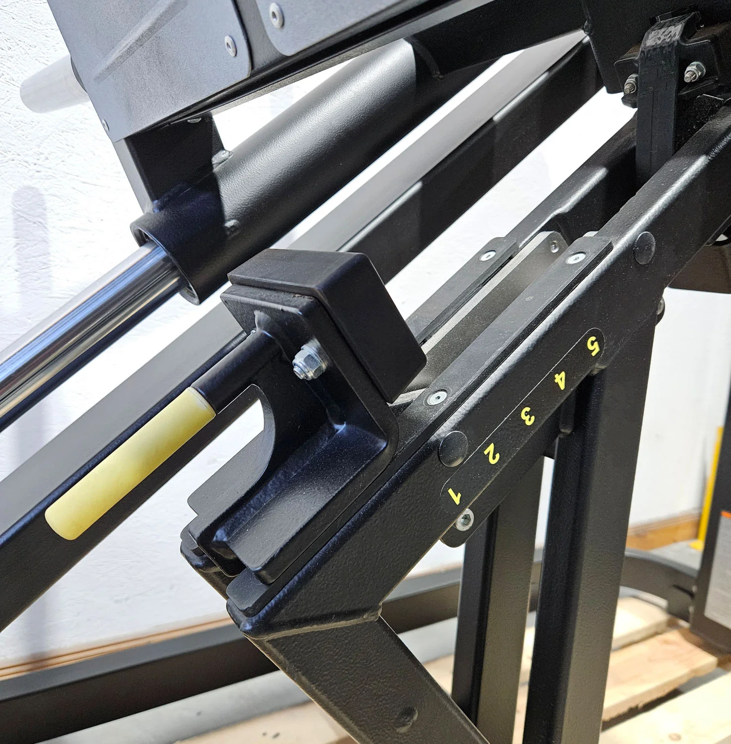 Technogym Pure Strength Linear Leg Press, Plate loaded 45° Beinpresse, Farbe Schwarz, gebraucht, überholter Zustand - Image 8