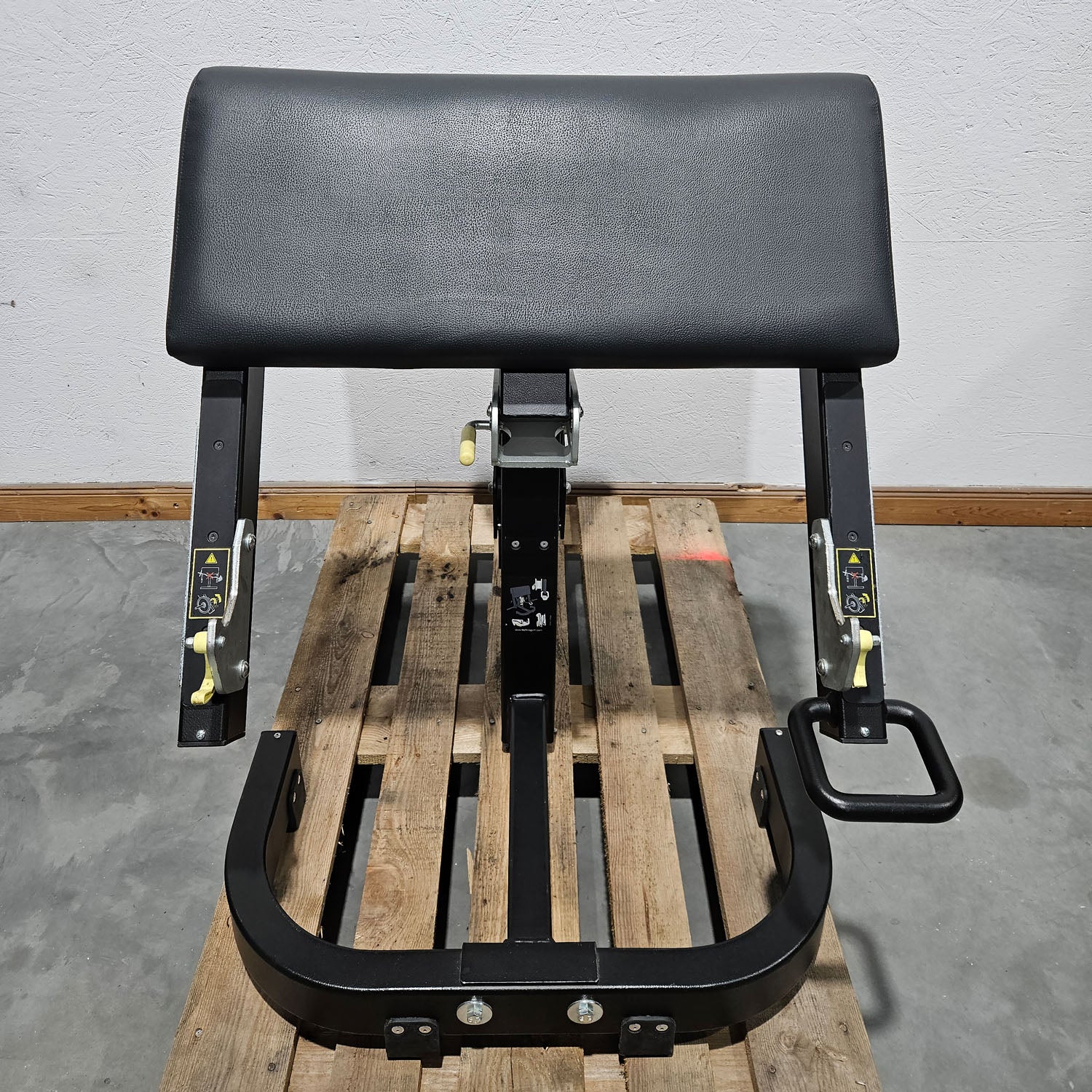 TechnoGym Pure Strength Scott Bench Scottcurl Bank, Bizeps Trainingsbank, Farbe Schwarz, gebraucht - überholter Zustand - Image 5