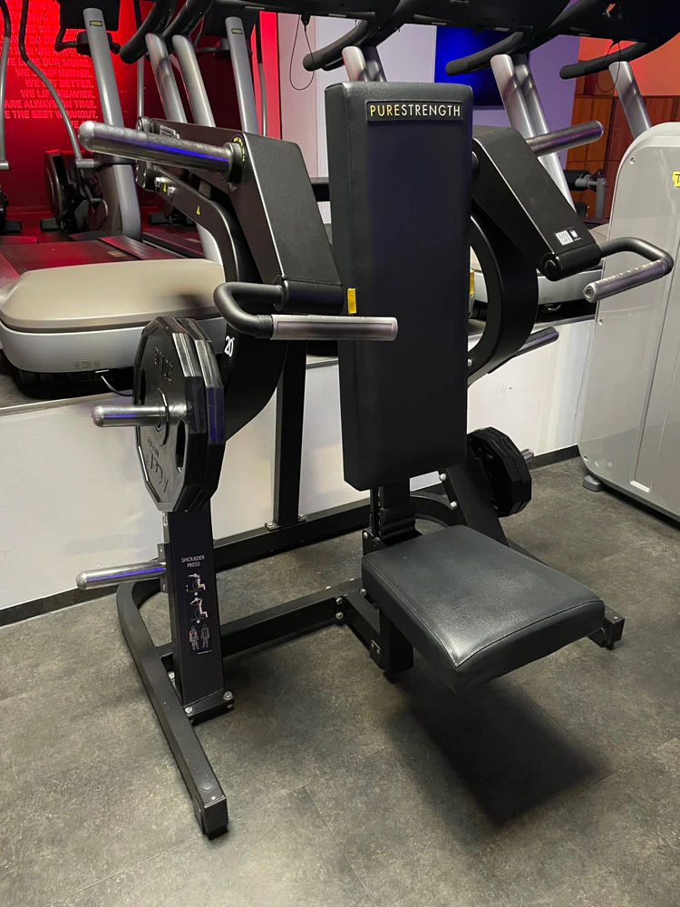 TechnoGym Pure Strength Set, 7 Plate loaded Kraftgeräte, inkl. Hantelscheiben, gebraucht - geprüfter Zustand - Image 10