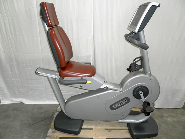 Technogym Recumbent Excite Line 700 mit LED Display und Handpuls und Polar, gebraucht - überholter Zustand - Image 4
