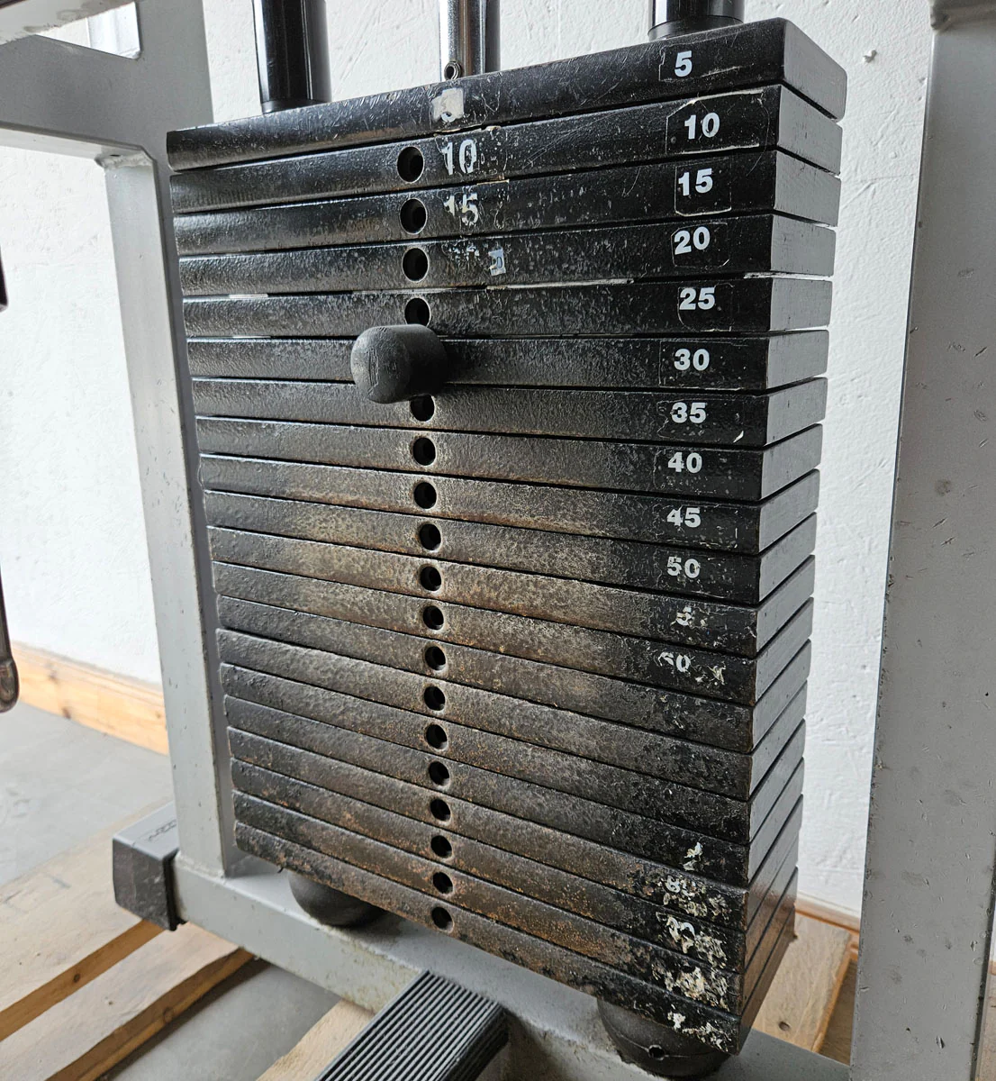 Technogym Rudern am Kabel, Ruderzug Turm, Long Pulley Row, Ruderstation, Silverline, Oldschool Bodybuilding, gebraucht - mit Gebrauchsspuren - Image 11