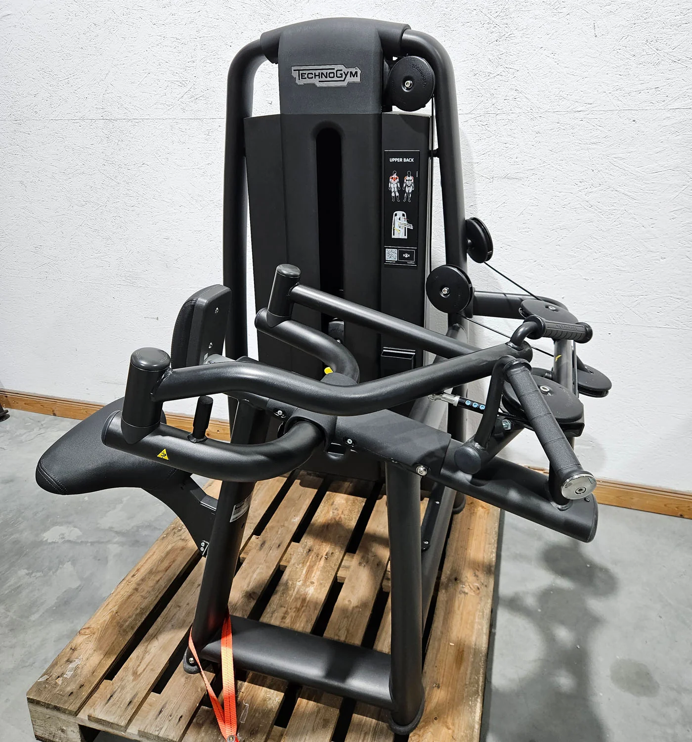 Technogym Selection Pro Upper Back, Rudern mit Bruststütze, Row, Farbe Schwarz, gebraucht, überholter Zustand - Image 5
