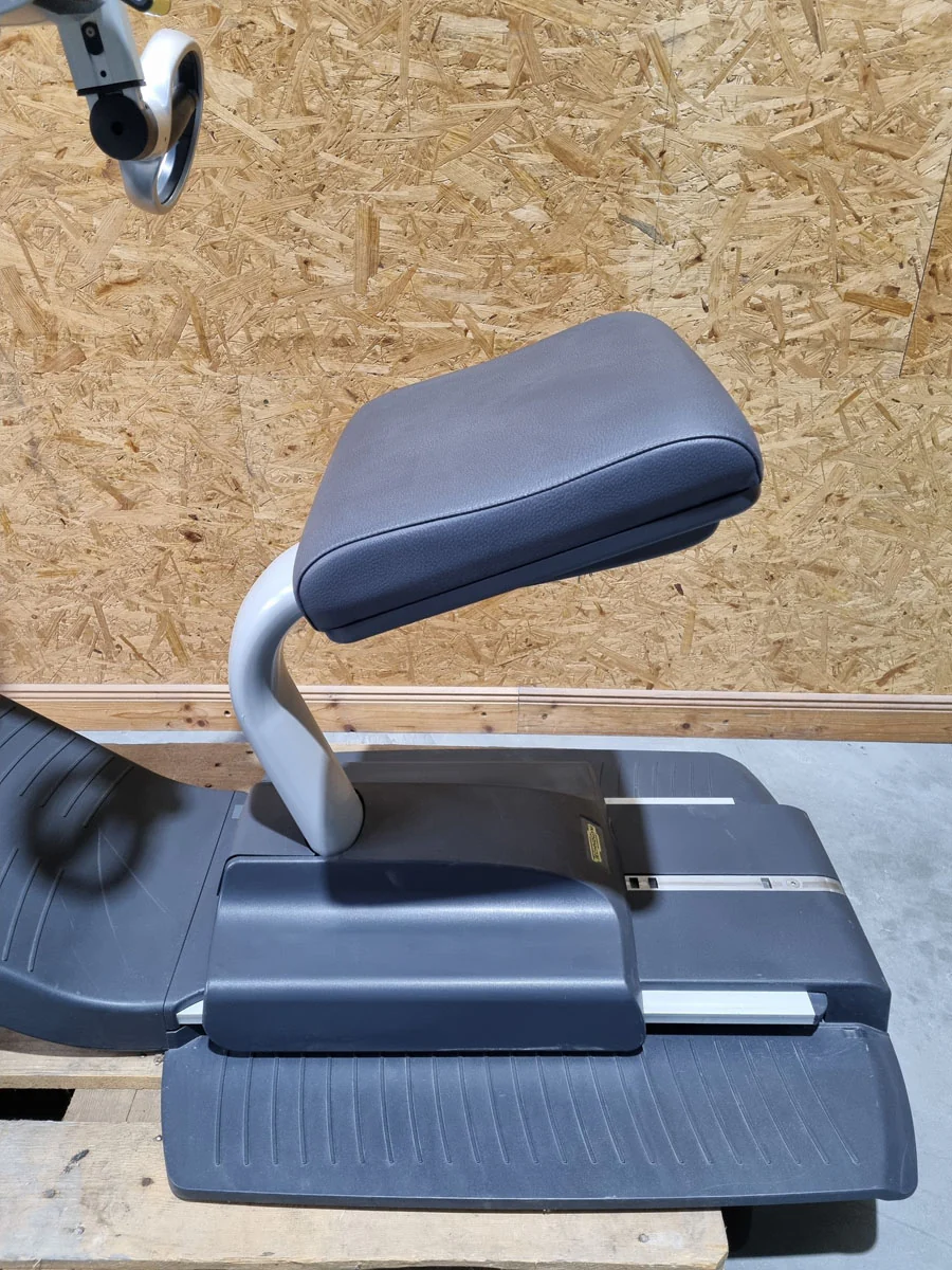 Technogym Top Excite, Oberkörpertrainer, Oberkörperergometer, ROLLSTUHL geeignet, Handergometer, Cardiotraining für Arme und Schulter, gebraucht - überholter Zustand - Image 5