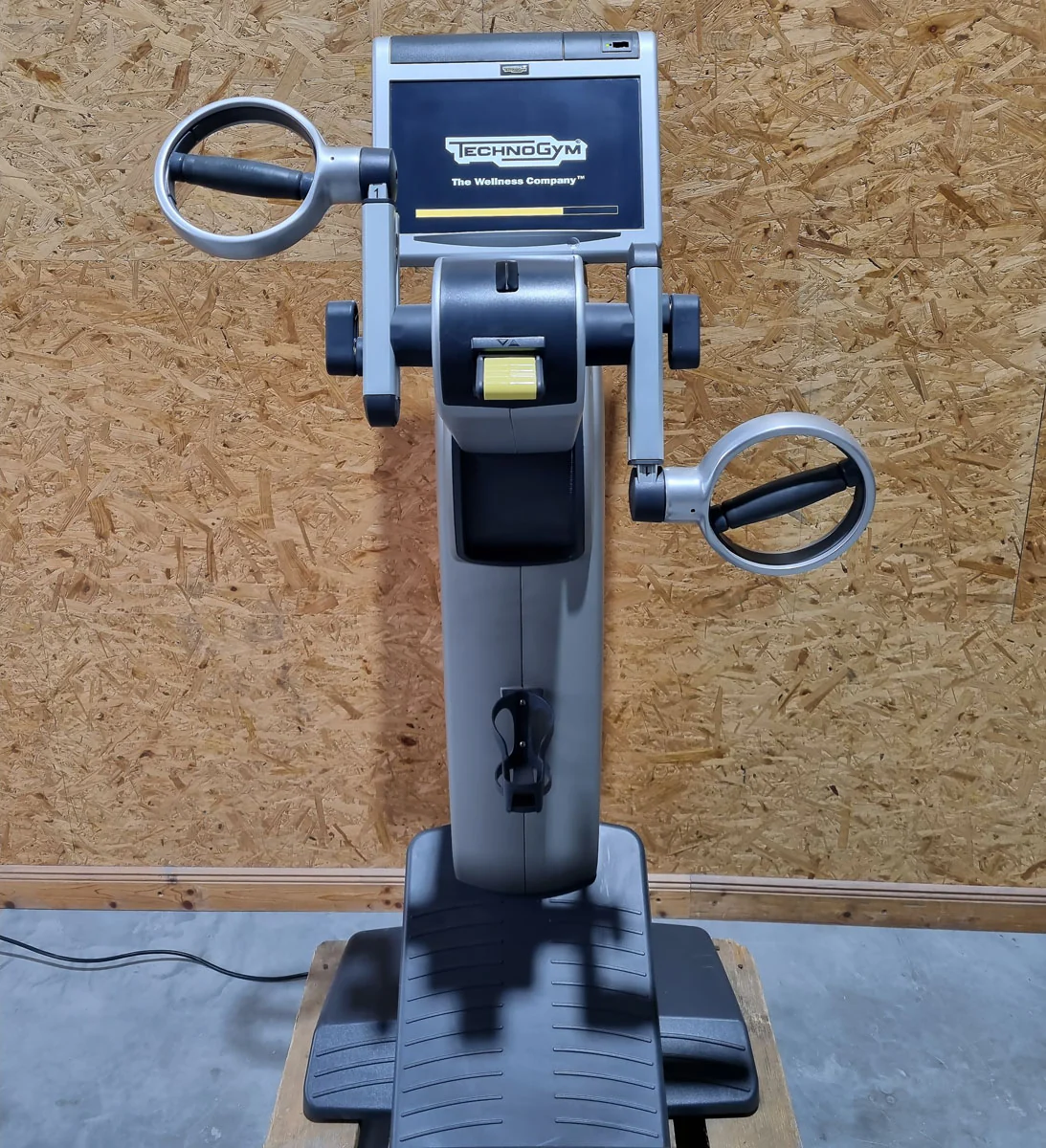 Technogym Top Excite, Oberkörpertrainer, Oberkörperergometer, ROLLSTUHL geeignet, Handergometer, Cardiotraining für Arme und Schulter, gebraucht - überholter Zustand - Image 8