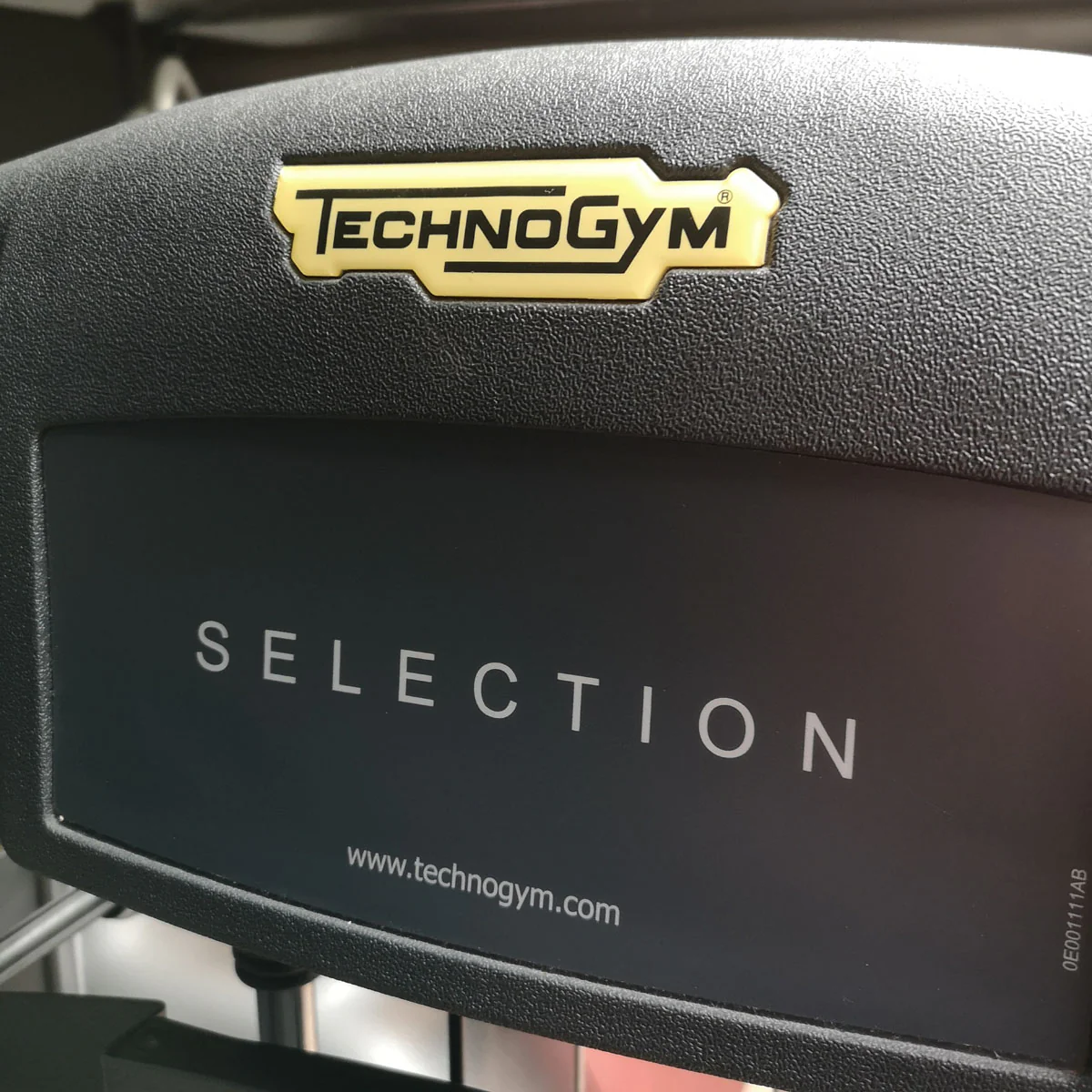 TechnoGym Upper Back, Rudern Row, Latisolator, Selection Line - Neues Modell mit Plastikverkleidung, Polster Braun, gebraucht - überholter Zustand - Image 9