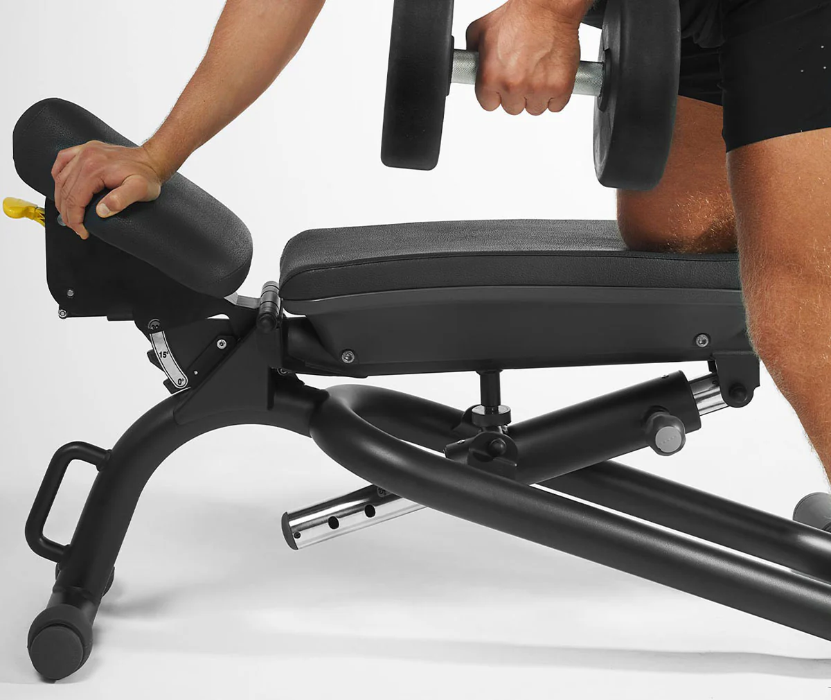 Technogym verstellbare Hantelbank ohne Ablagen, Multibank, Universalbank, Adjustable Bench, Rahmenfarbe Schwarz, gebraucht - überholter Zustand - Image 9