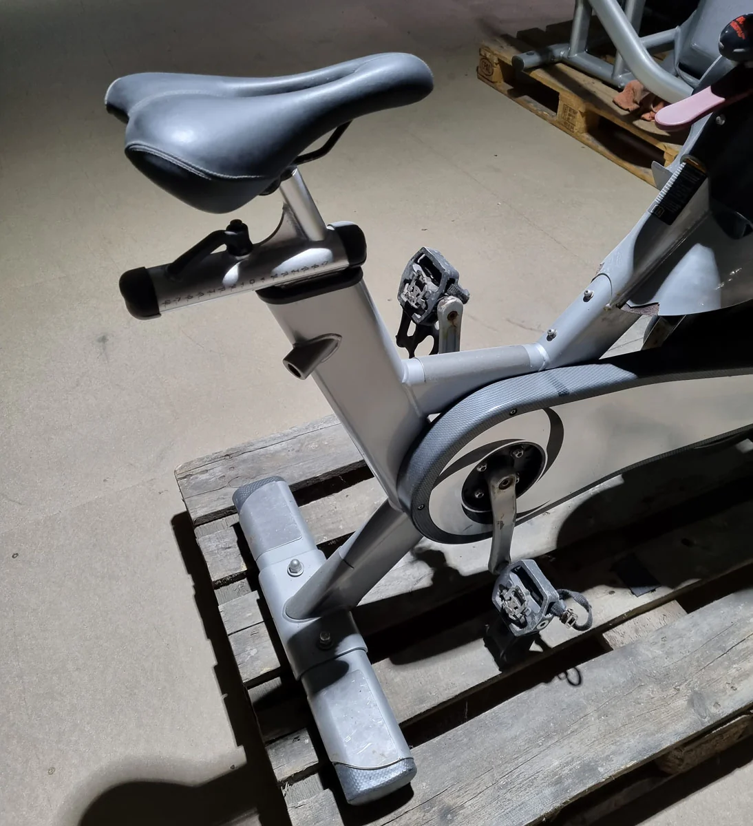 Tomahawk Indoor Cycle Bike S-Serie, Silber, gebraucht - Bastlergerät oder Ersatzteilspender - Image 6
