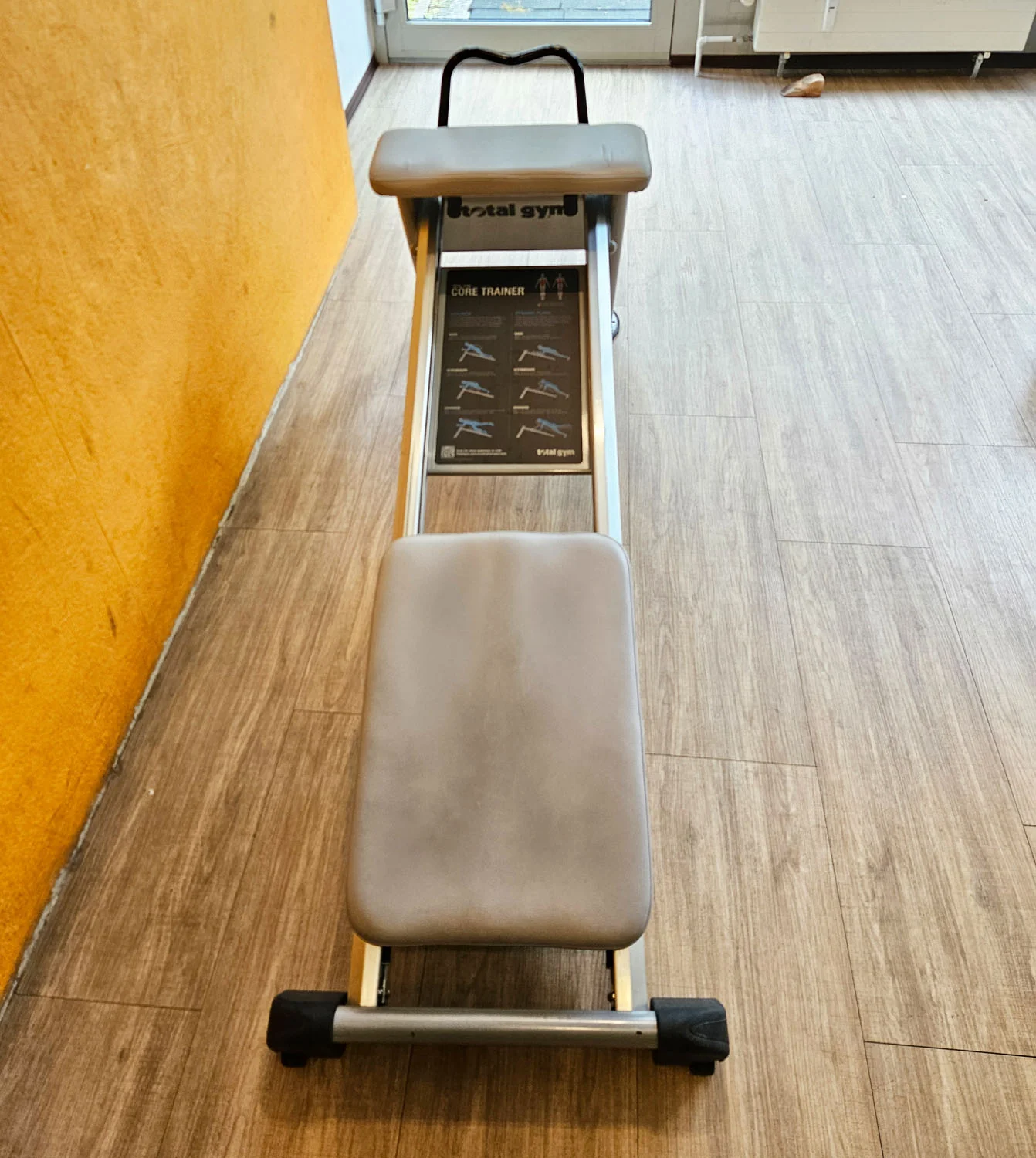 Total Gym Core Trainer, Trainingsgerät für Bauch, Rumpf und unteren Rücken, gebraucht mit Gebrauchsspuren - Image 2