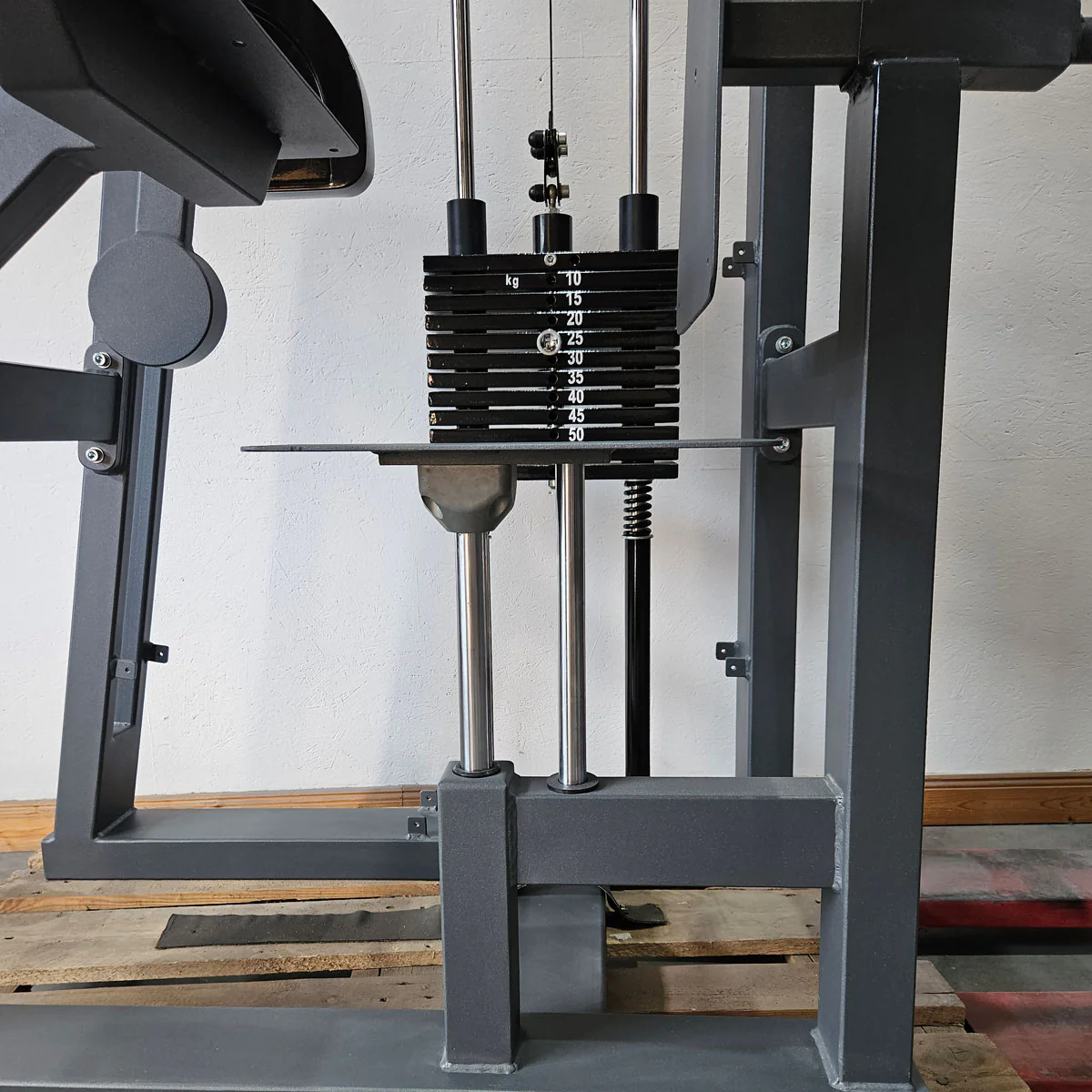 Trizepsmaschine Horizontal, Trizepsstrecker, Triceps Extension, Hersteller ähnlich Gym80 oder L+K, Rahmenfarbe Anthrazit, gebraucht - geprüfter Zustand - Image 8